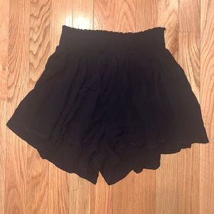 Black high waisted comfy flowy shorts forever 21